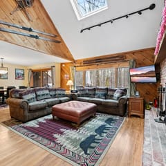 Pineside Hideaway | Story Land | North Conway