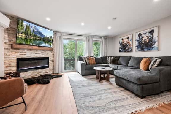 The Nordic Retreat | Pools | Skiing | N Conway - Image 1