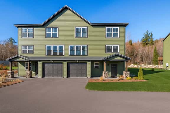 The Pines at Forest Ridge | Pools | Loon Mountain - Image 1