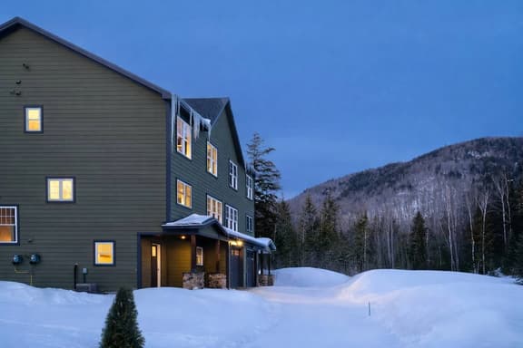 Alpine Escape | Pvt Hot Tub, Pools, Ideal Location